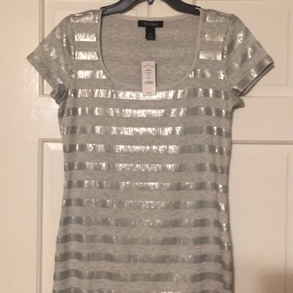 White House Black market tee